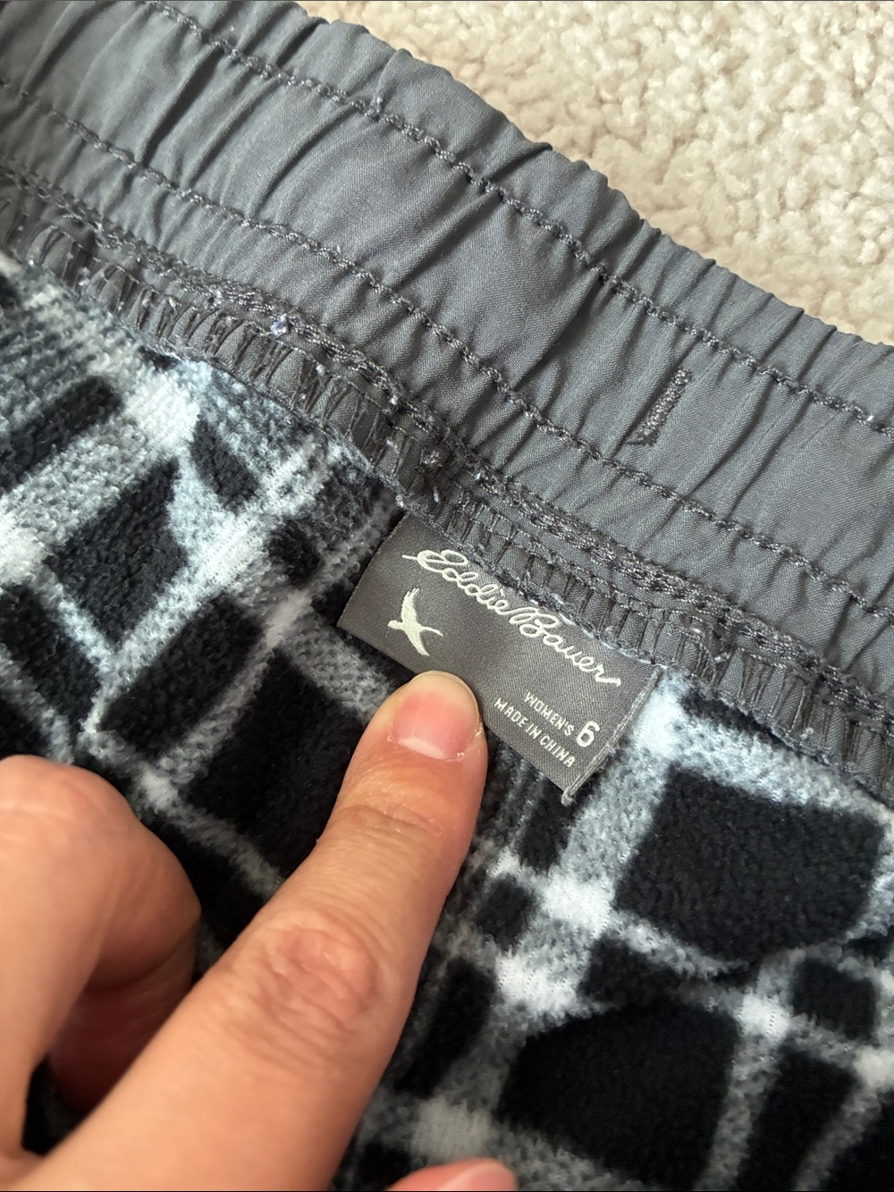Eddie Bauer women’s  size 6 thermal gray winter Lightweight Jogger Pants - Picture 4 of 6